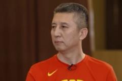 郭士強(qiáng)：半生干籃球，世界杯、亞運(yùn)會(huì)、亞預(yù)賽連遭失利，內(nèi)心必定十分痛苦
