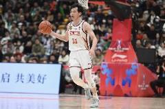 雙槍火力全開！吳前與陸文博合砍30分，三分15中7展現(xiàn)出色狀態(tài)