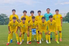 深圳新鵬城U21組預(yù)賽第一階段5:0戰(zhàn)勝蘭州隴原競(jìng)技