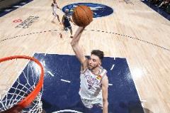 周琦：以前打球風(fēng)格像切特，NBA時(shí)期我打得靠外
